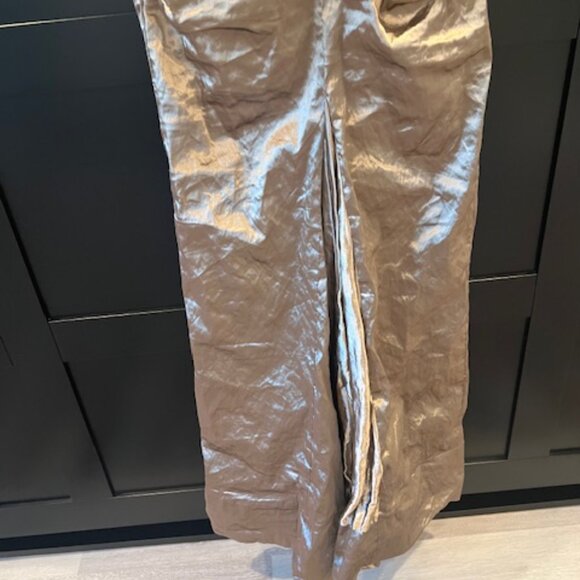 Nicole Miller Ruched Evening Gown, Size 8, Champaign color - Picture 9 of 9